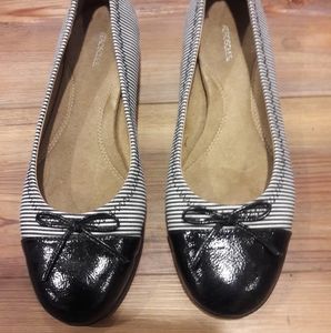 Aerosoles flats size 10